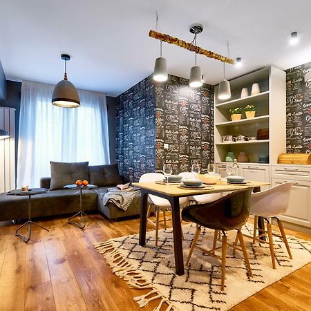 Stylish And High-End Designer Apartments In City Center Sofia Extérieur photo