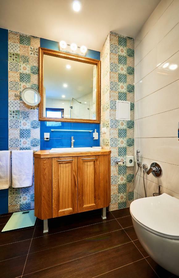 Stylish And High-End Designer Apartments In City Center Sofia Extérieur photo