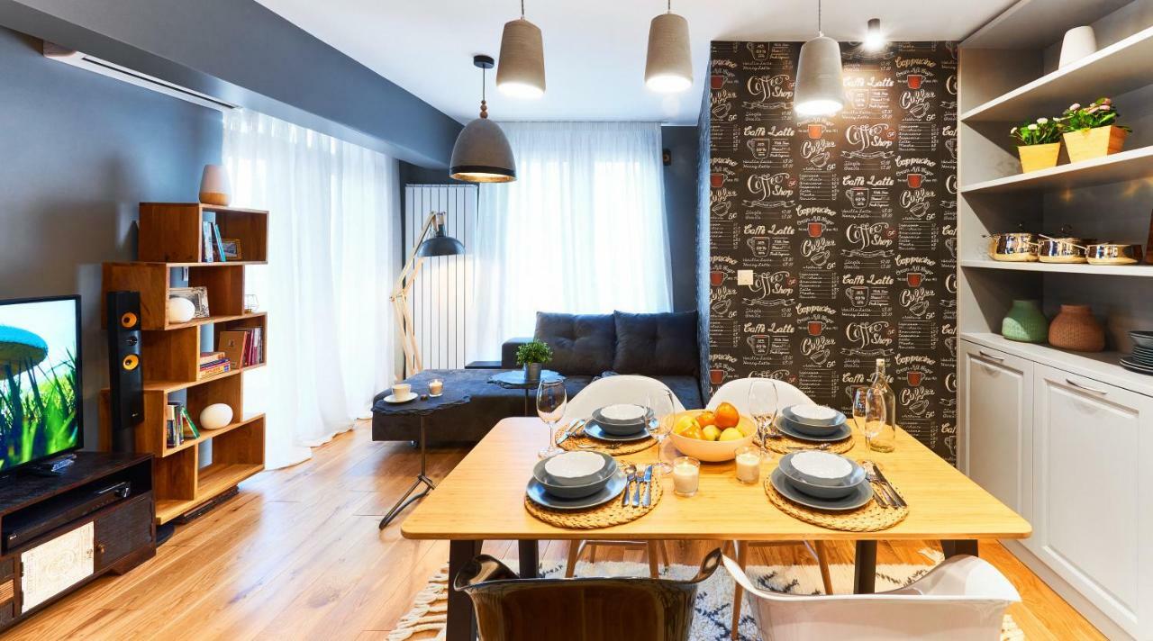 Stylish And High-End Designer Apartments In City Center Sofia Extérieur photo